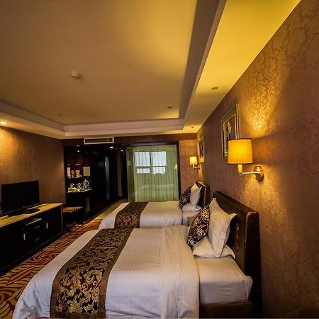 Jingzhou International Hotel Шицзячжуан Экстерьер фото