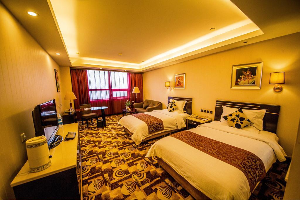 Jingzhou International Hotel Шицзячжуан Экстерьер фото