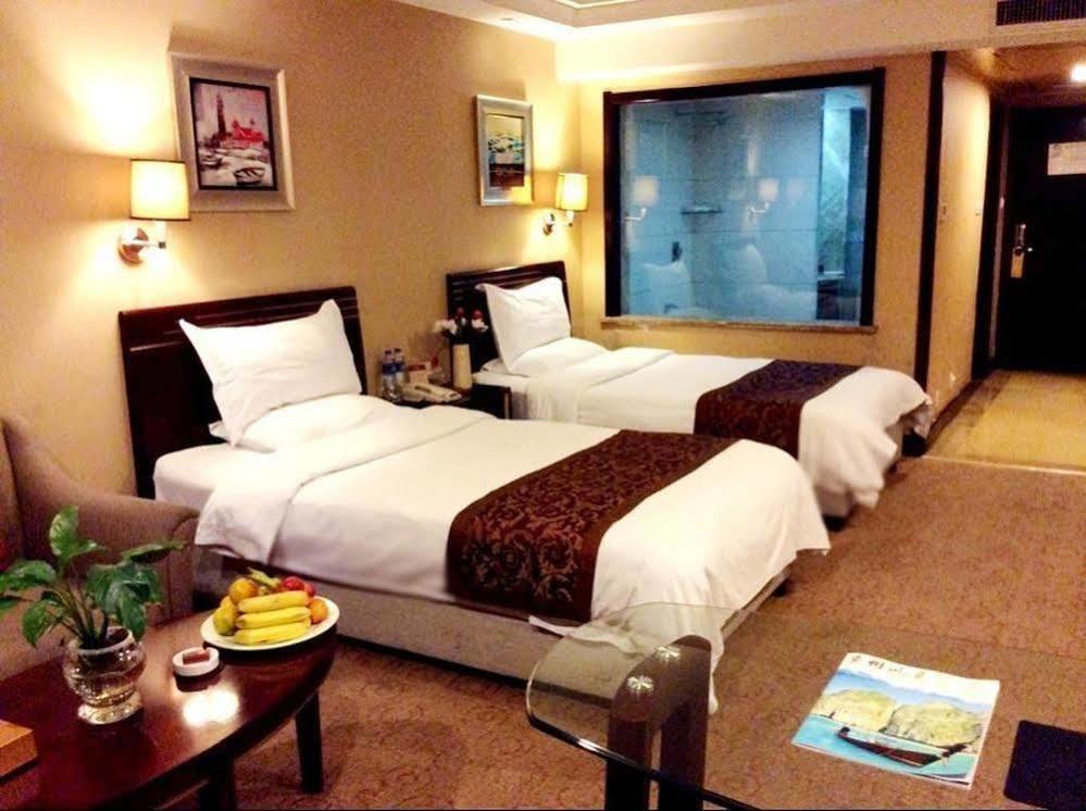 Jingzhou International Hotel Шицзячжуан Экстерьер фото